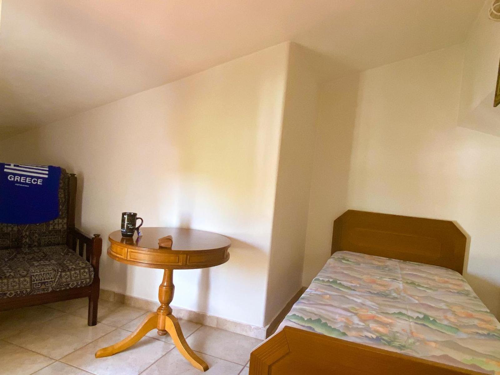 Anna'S Apartment And Studio Artemi Chambre photo